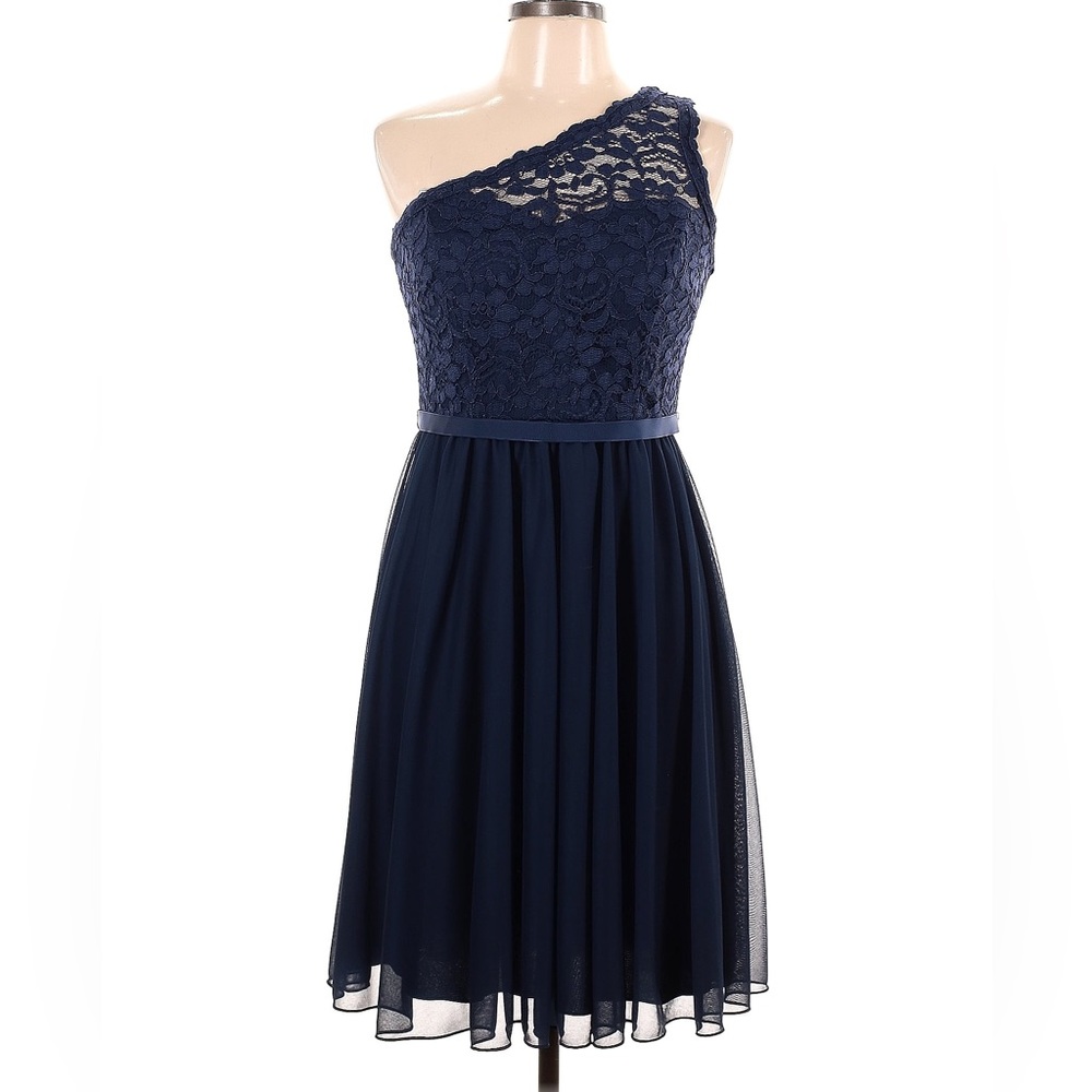 David’s bridal navy size 22
